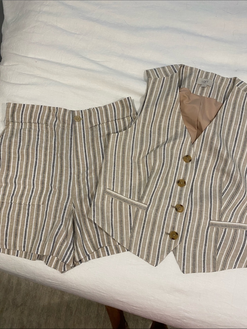 LOFT Striped Linen-Blend Vest & Shorts Set in Beige, White, Black